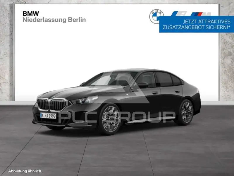 2025 BMW 520