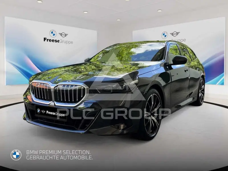 2025 BMW 520