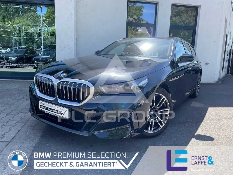 2025 BMW 520