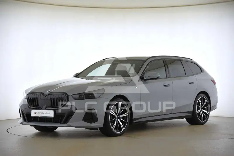2025 BMW 520