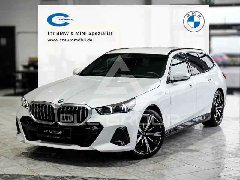 2025 BMW 520
