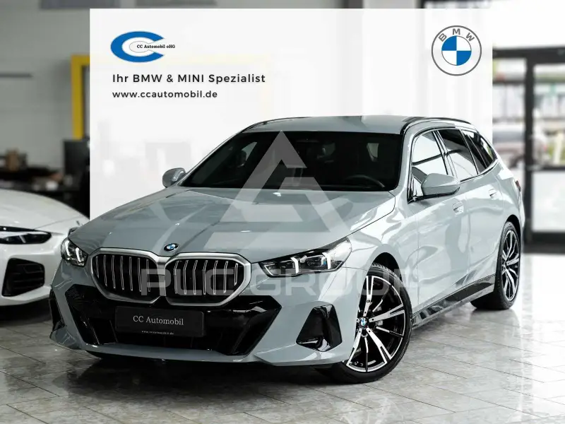 2025 BMW 520