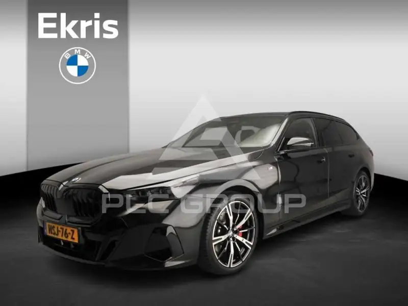 2025 BMW 520