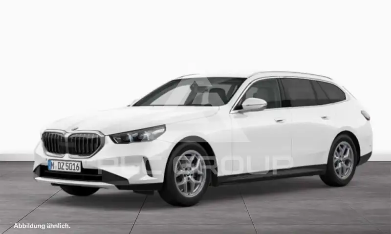 2025 BMW 520