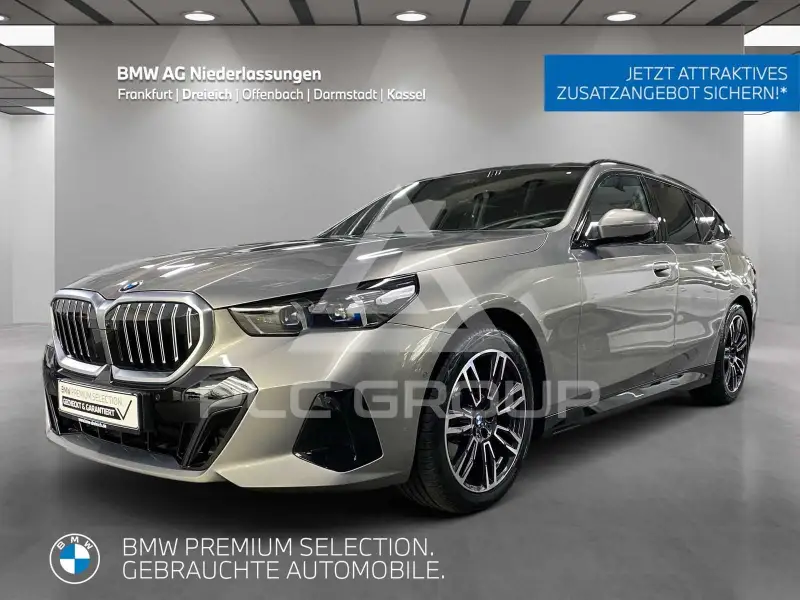2025 BMW 520