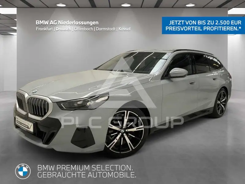 2025 BMW 520