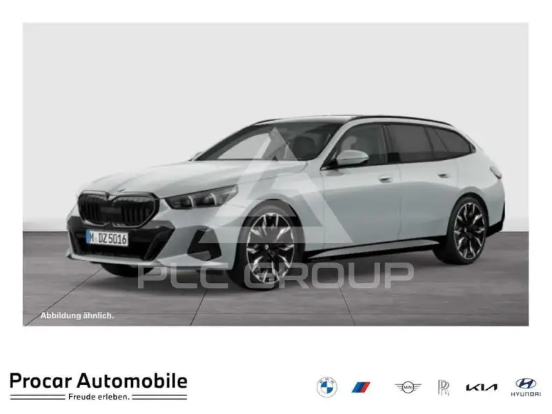 2025 BMW 520