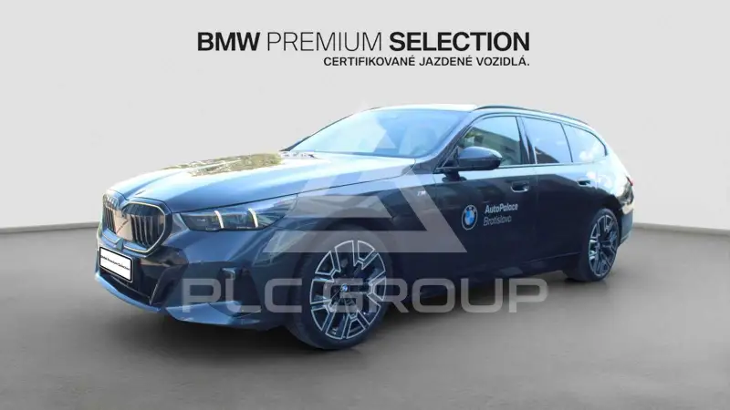 2025 BMW 520