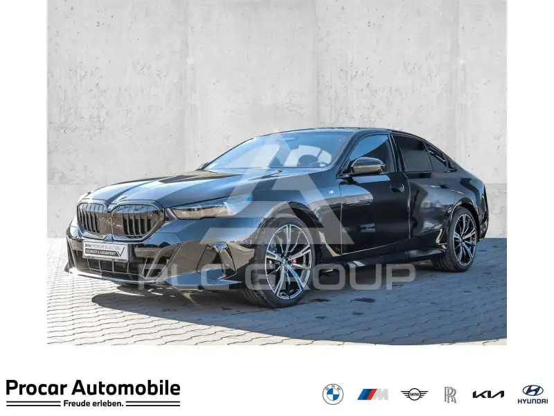 2025 BMW 520