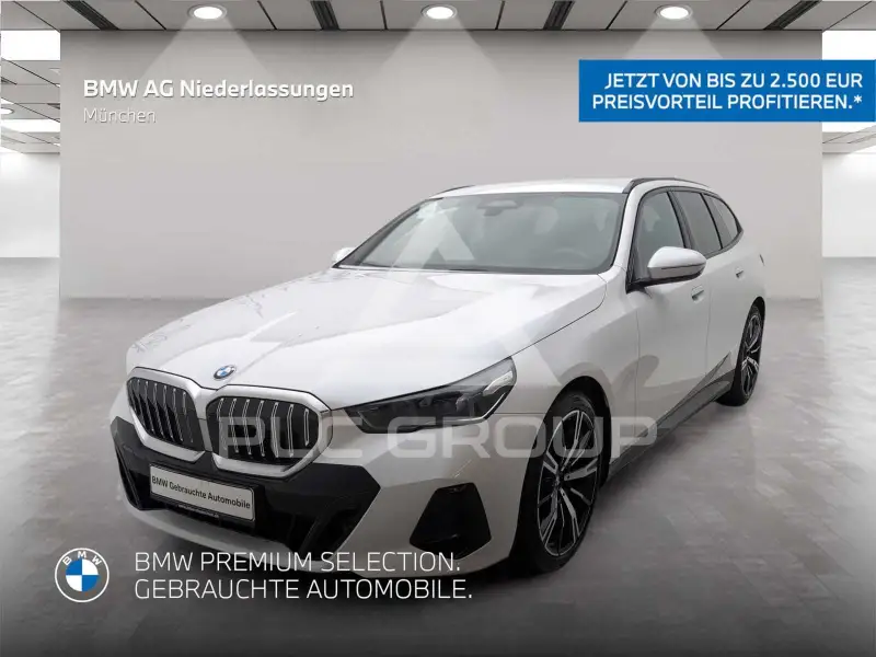 2025 BMW 520
