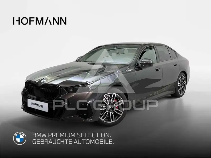 2025 BMW 520