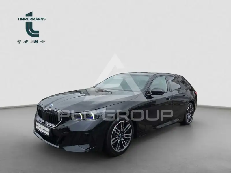 2025 BMW 520
