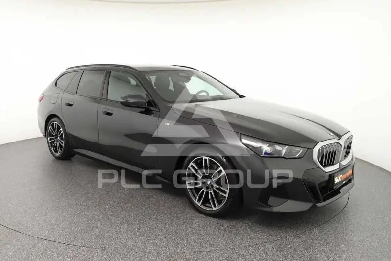 2025 BMW 520