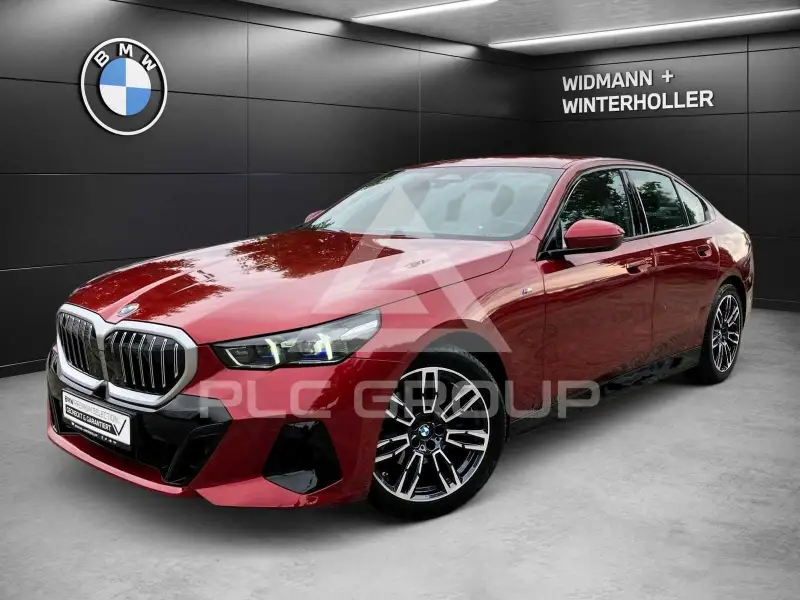 2025 BMW 520