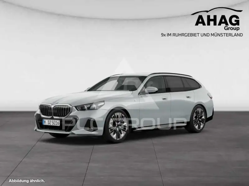 2025 BMW 520