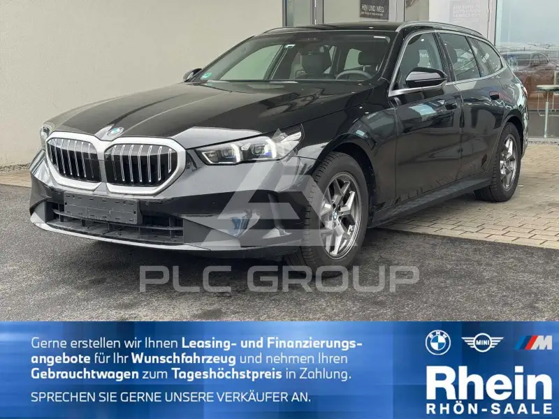 2025 BMW 520