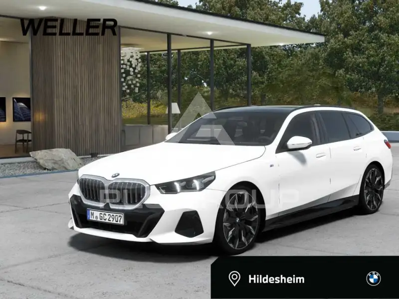 2025 BMW 520