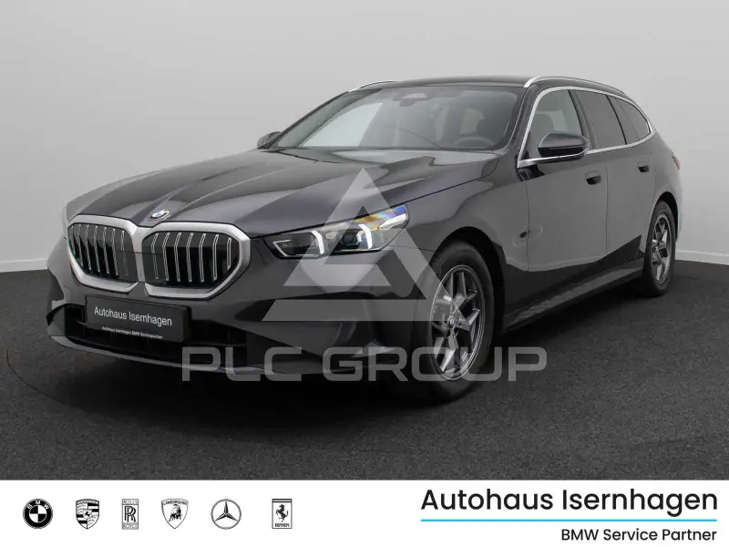 2025 BMW 520