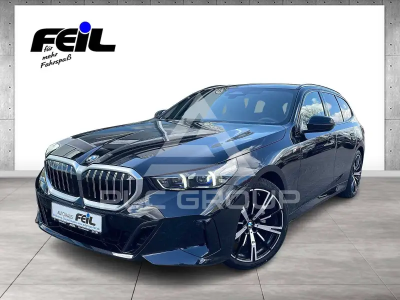 2025 BMW 520