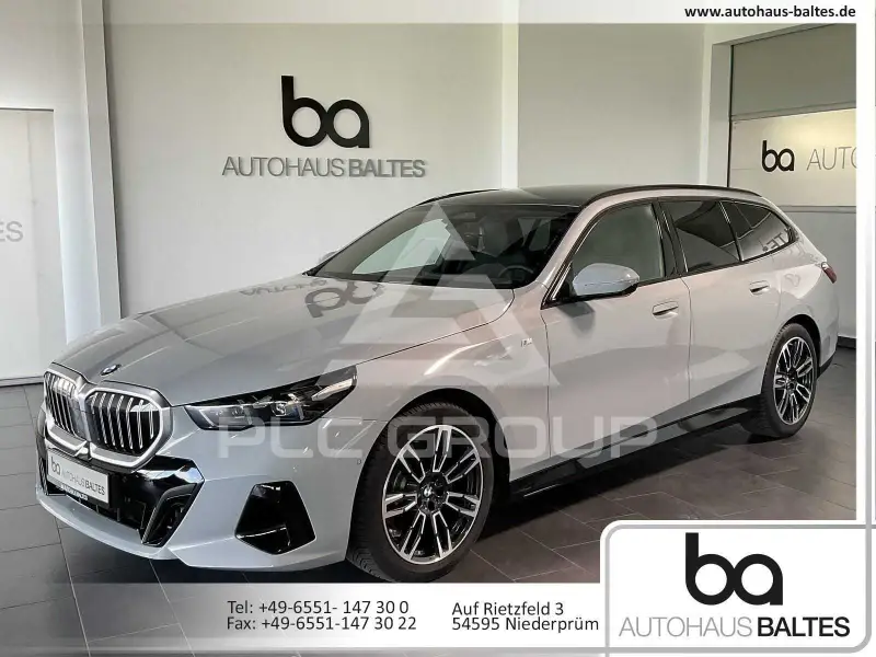 2025 BMW 520