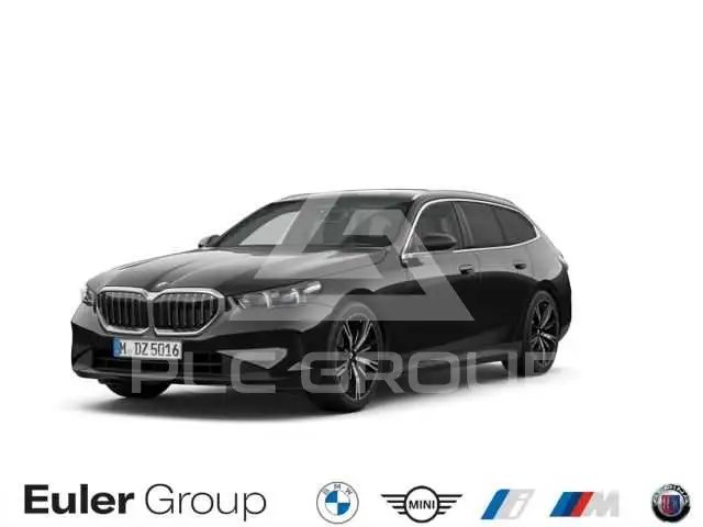 2025 BMW 520