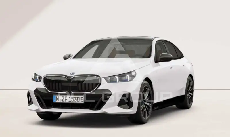 2025 BMW 520