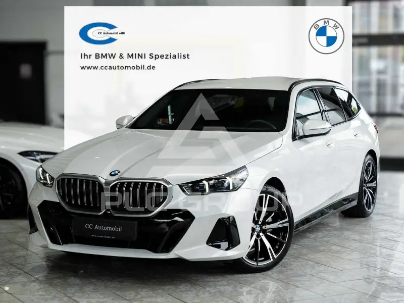 2025 BMW 520