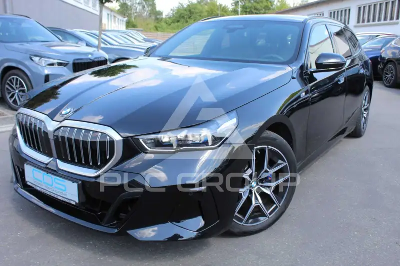 2025 BMW 520