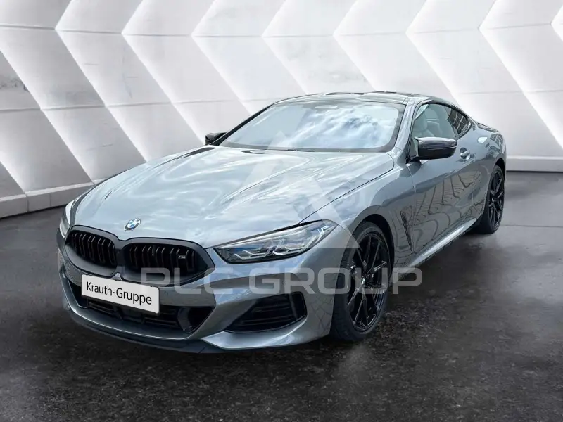2025 BMW M8