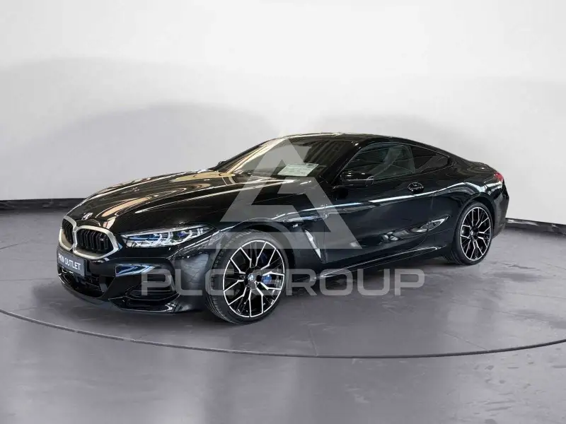 2025 BMW M8