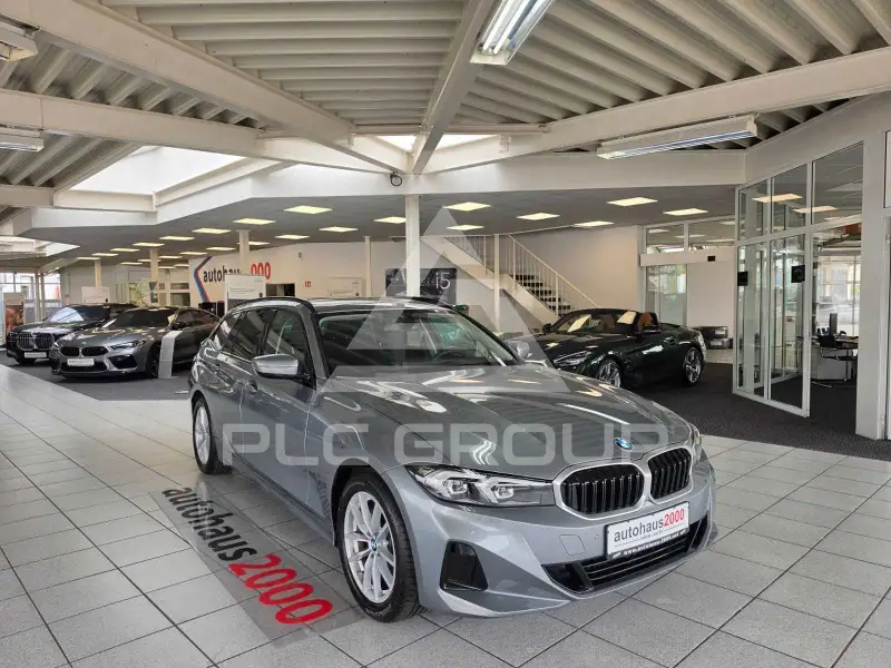 2025 BMW 318