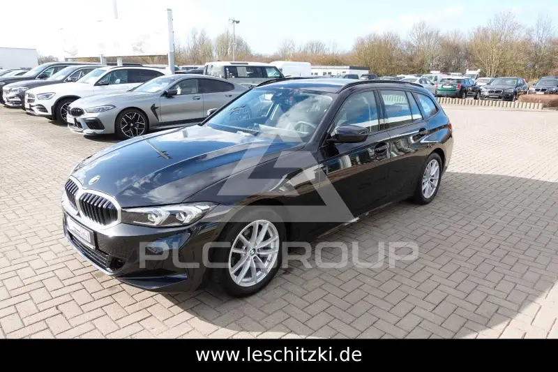 2025 BMW 318