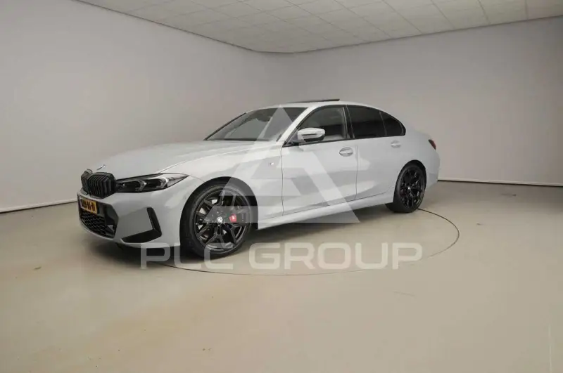 2025 BMW 318