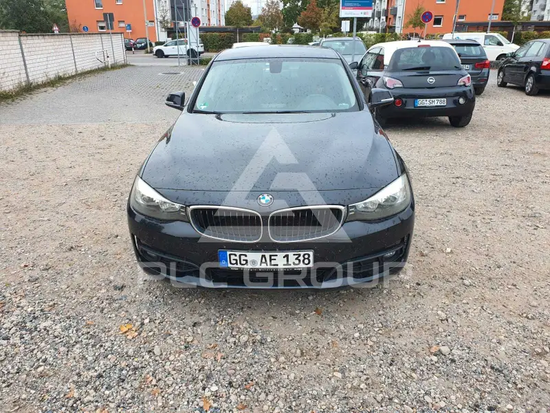 2025 BMW 318