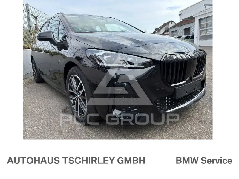 2025 BMW 220