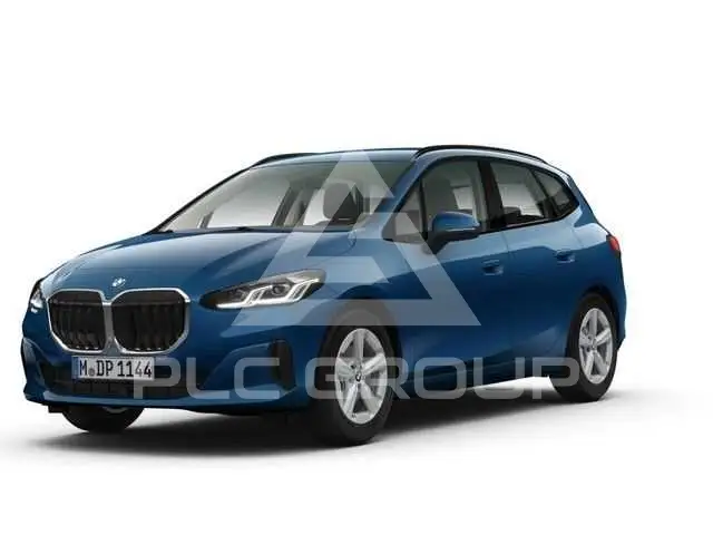 2025 BMW 220