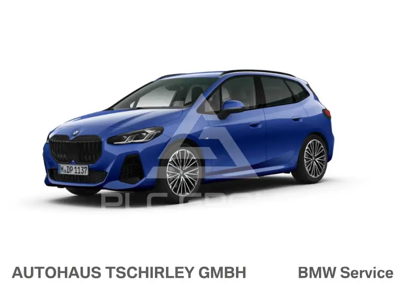 2025 BMW 220