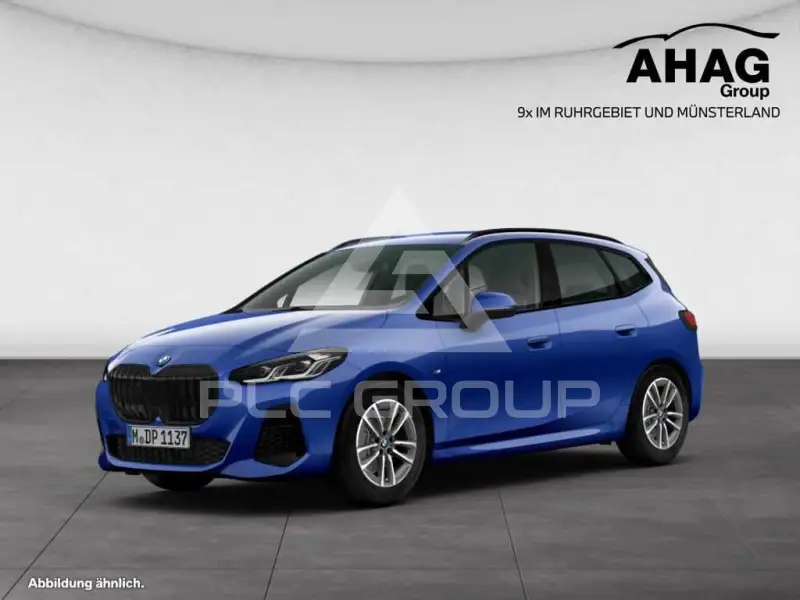 2025 BMW 220