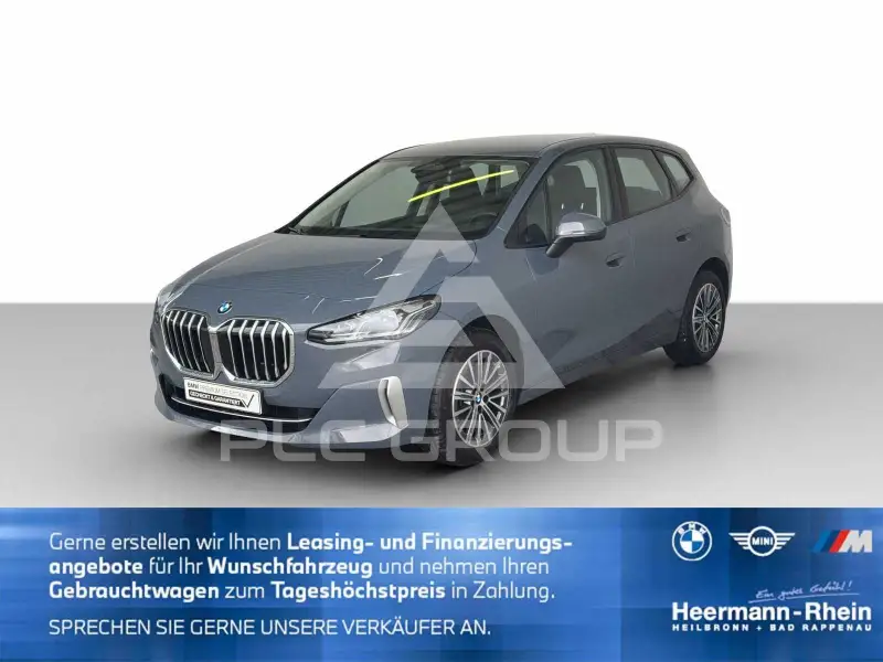 2025 BMW 220