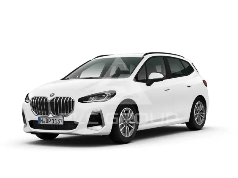 2025 BMW 220