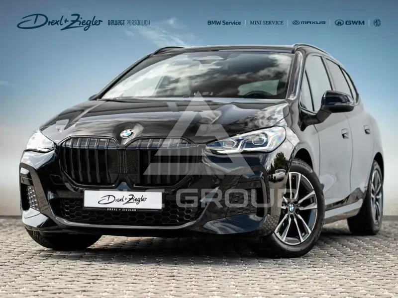 2025 BMW 220