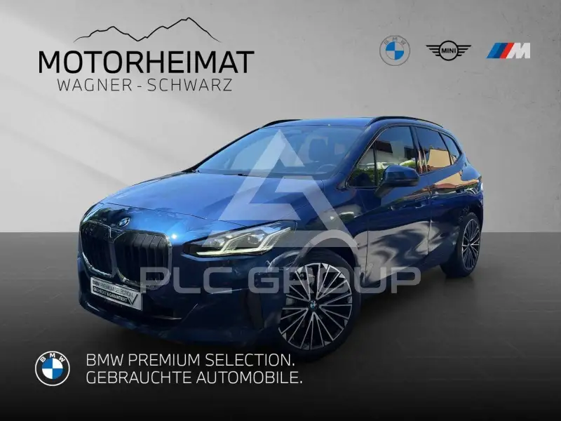 2025 BMW 220