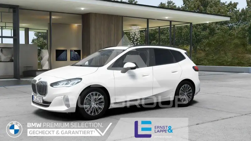 2025 BMW 220