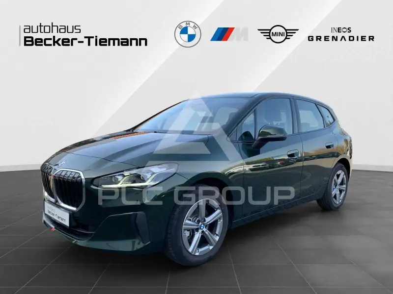 2025 BMW 220