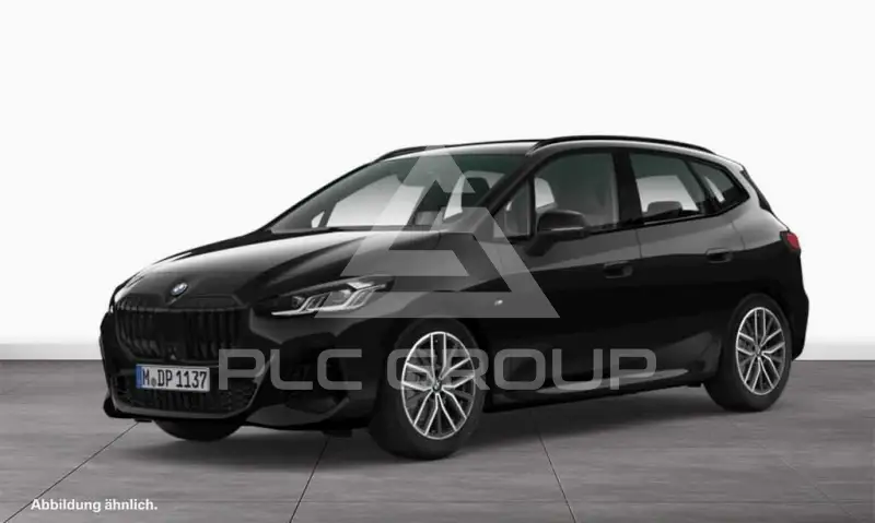 2025 BMW 220