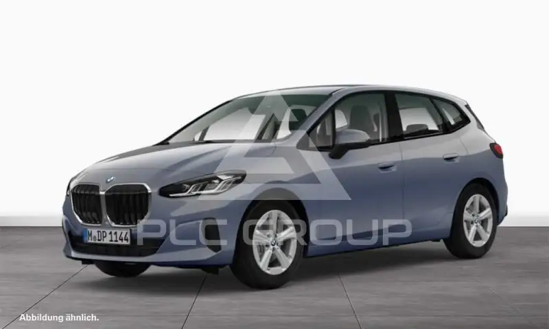 2025 BMW 220