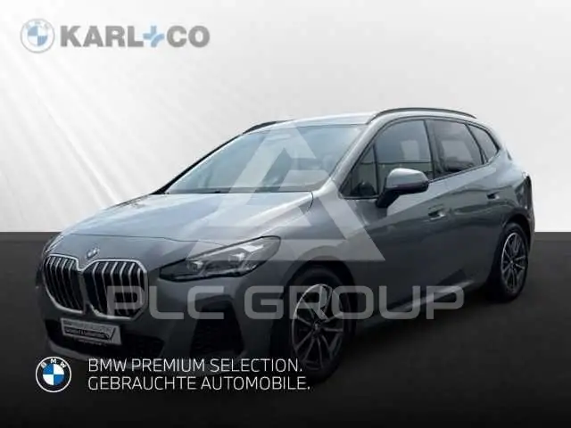 2025 BMW 220