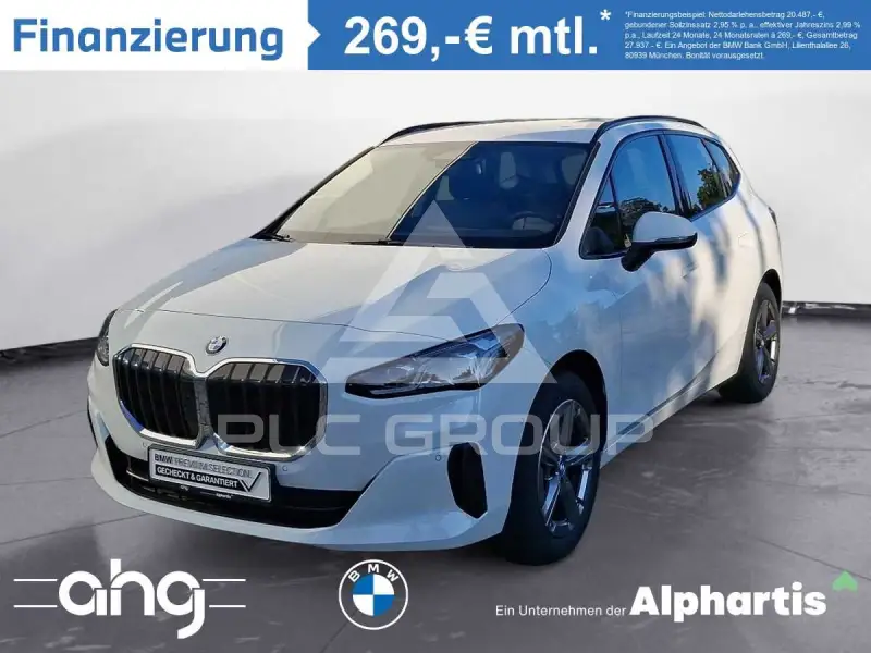 2025 BMW 220