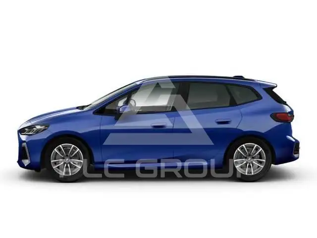 2025 BMW 220