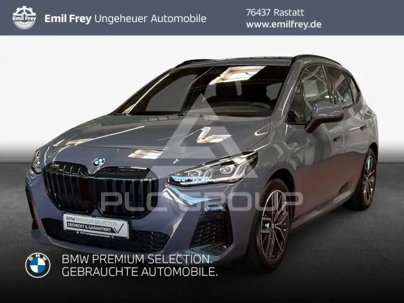 2025 BMW 220